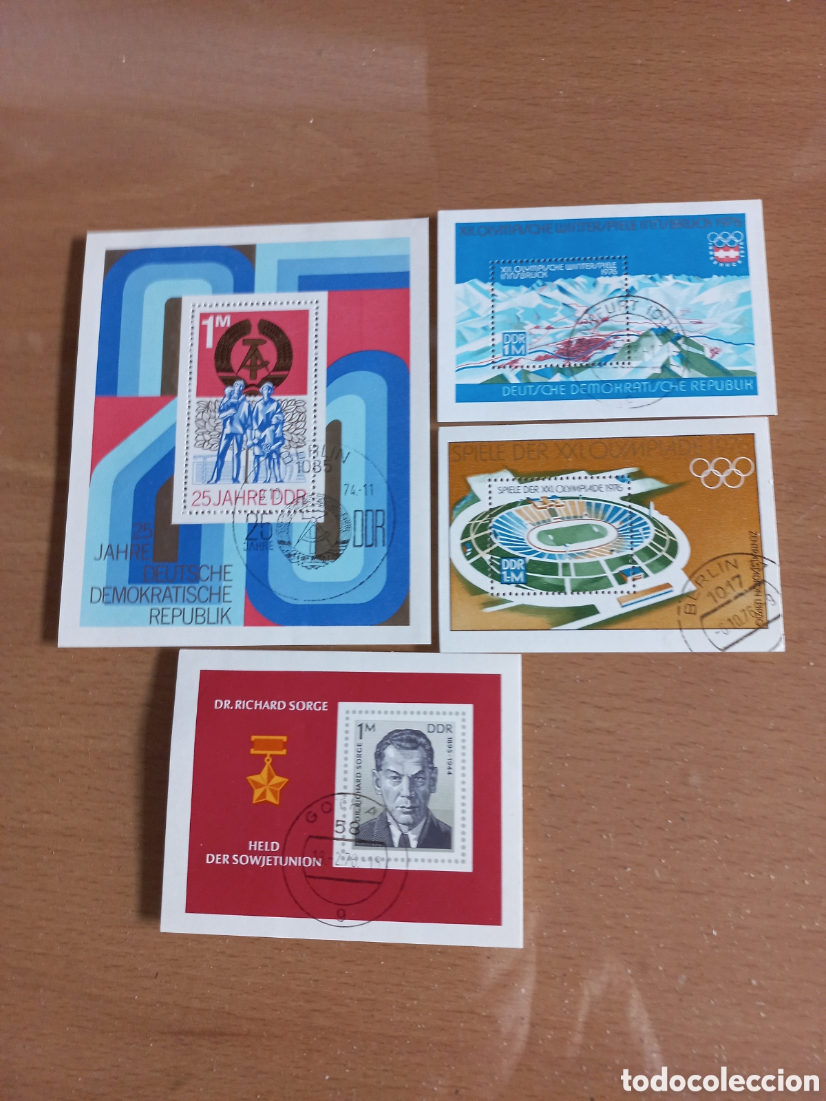 Timbres: D.D.R.ALEMANIA HOJITAS USADAS.