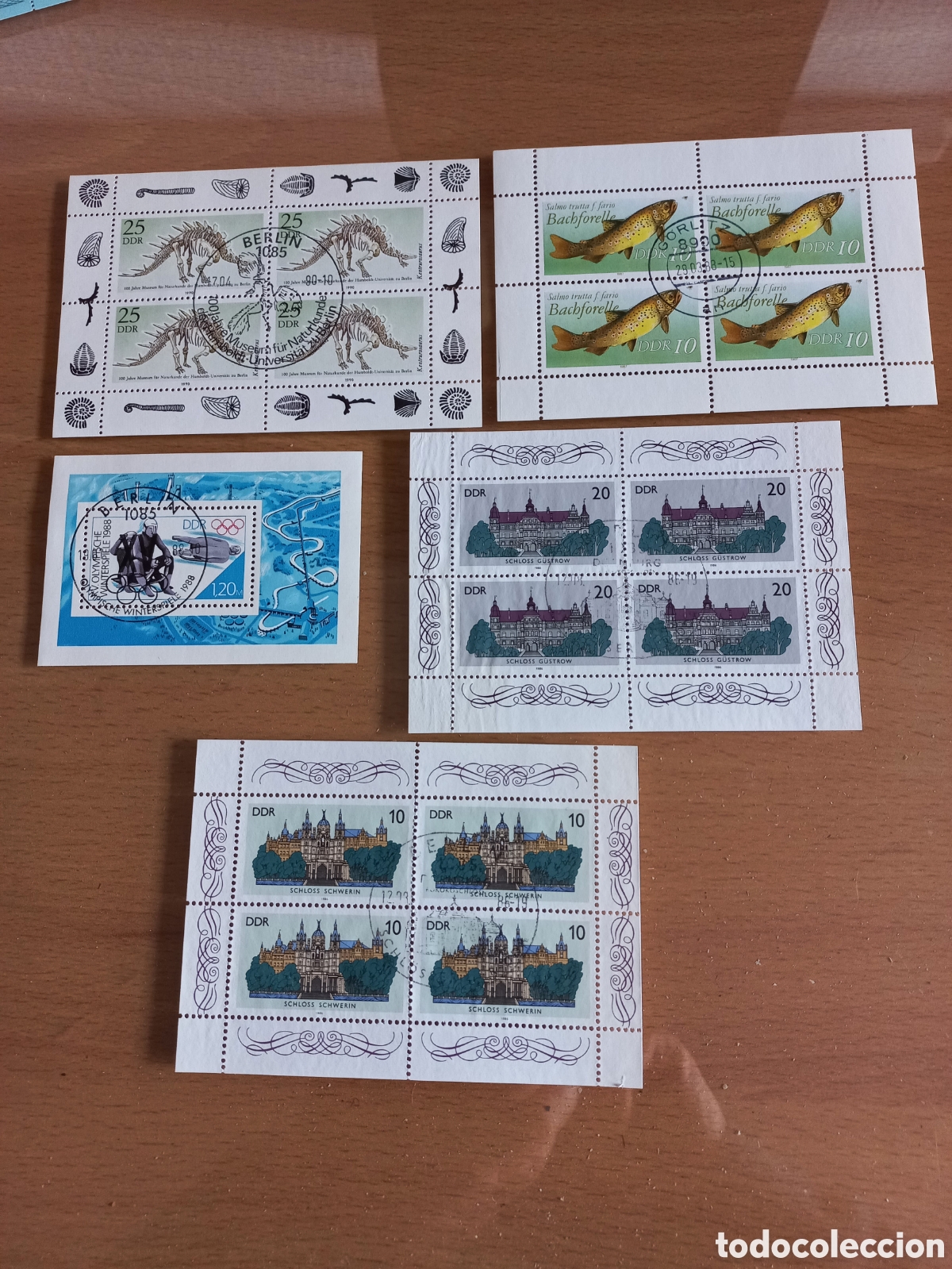 Timbres: D.D.R.ALEMANIA HOJITAS USADAS.