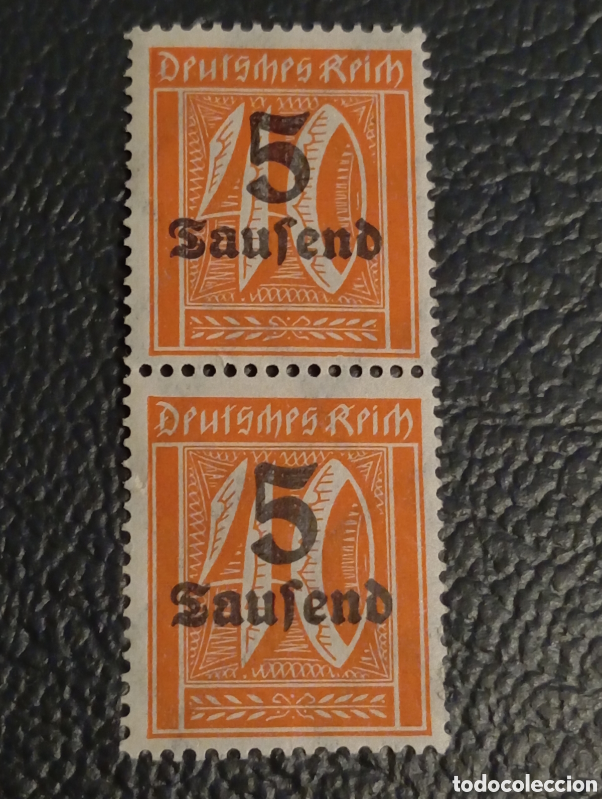 Sellos: Pareja Vertical Alemania 1923 - 5 Tausend s/ 40pf - Mi. Nr. 277 MNH