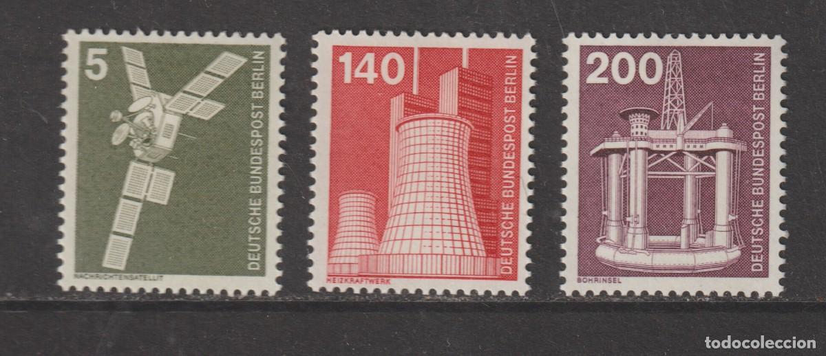 Sellos: Allemagne Berlin 1975-76 - Yvert 438,468,470 mnh**