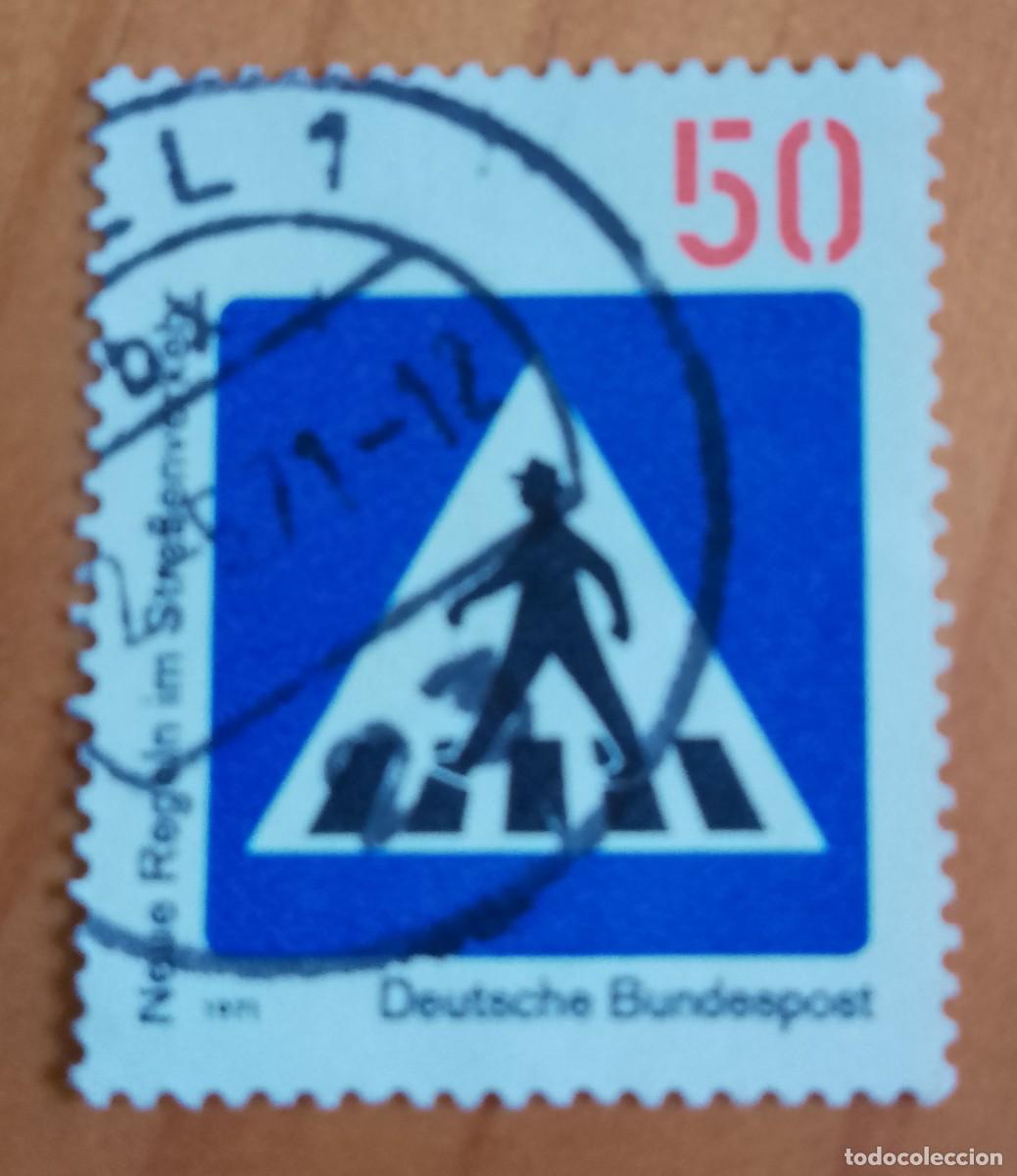Sellos: ALEMANIA - V/F 50 - A&Ntilde;O 1971 - NUEVAS NORMAS DE TR&Aacute;FICO RODADO
