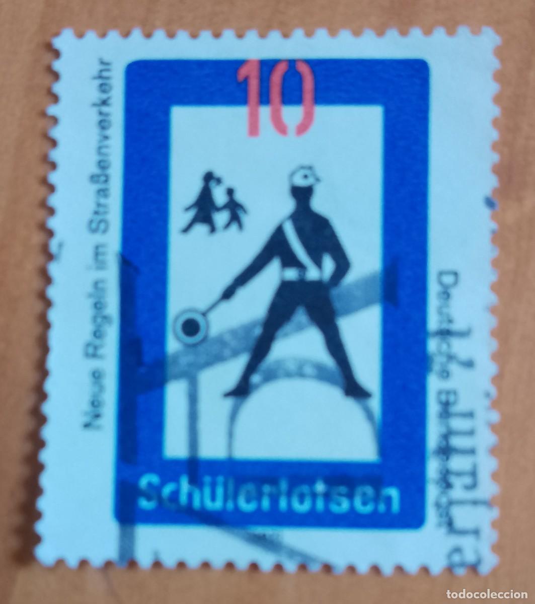 Sellos: ALEMANIA - V/F 10 - A&Ntilde;O 1971 GUIAS ESTUDIANTILES