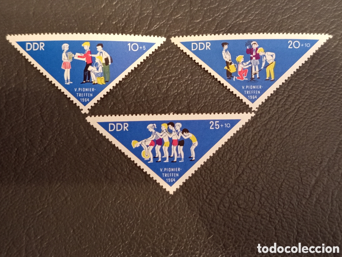Sellos: DDR 1964 V. Pioniertreffen - Serie Completa MNH Mi. 1045-1047 Sellos Triangulares