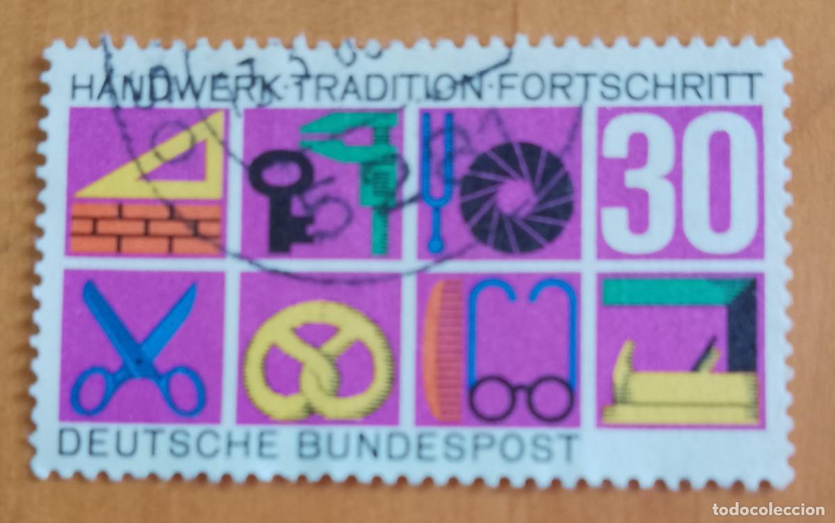 Sellos: ALEMANIA - V/F 30 - A&Ntilde;O 1968 - ARTESANIA, TRADICI&Oacute;N, PROGRESO - YV 418
