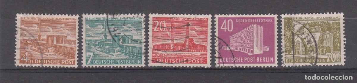 Sellos: 1953 ALEMANIA - BERL&Iacute;N - SERIE COMPLETA EN USADO NUMS.98 A 102
