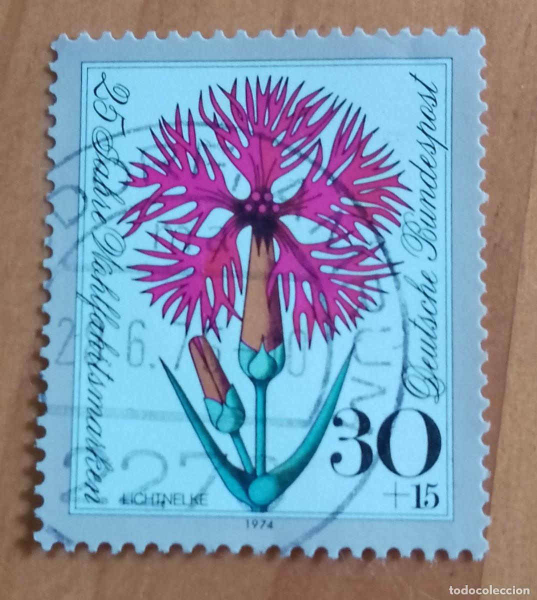 Sellos: ALEMANIA - V/F 30 + 15 - FLORA, FLOR, CLAVEL - 25 A&Ntilde;OS DE ASISTENCIA SOCIAL - LICHT NELKE - A&Ntilde;O 1974