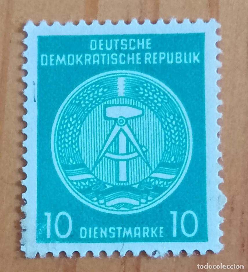 Sellos: ALEMANIA - V/F 10 DENSTMARKE - A&Ntilde;O 1954, ESCUDO DE ARMAS, COMPAS