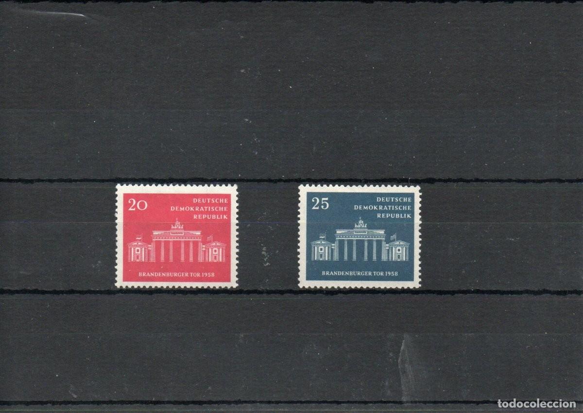 Sellos: ALEMANIA ORIENTAL. 10 ANIVERSARIO DE LA MUNICIPALIDAD DE BERLIN ESTE.