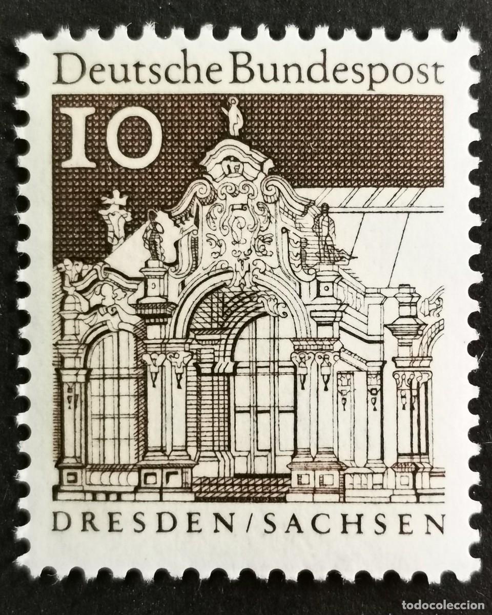 Sellos: Sello Alemania R.Federal 1997 MNH, Edificios alemanes : Pabell&oacute;n mural Zwinger,10 Pf. Michel: DE 490