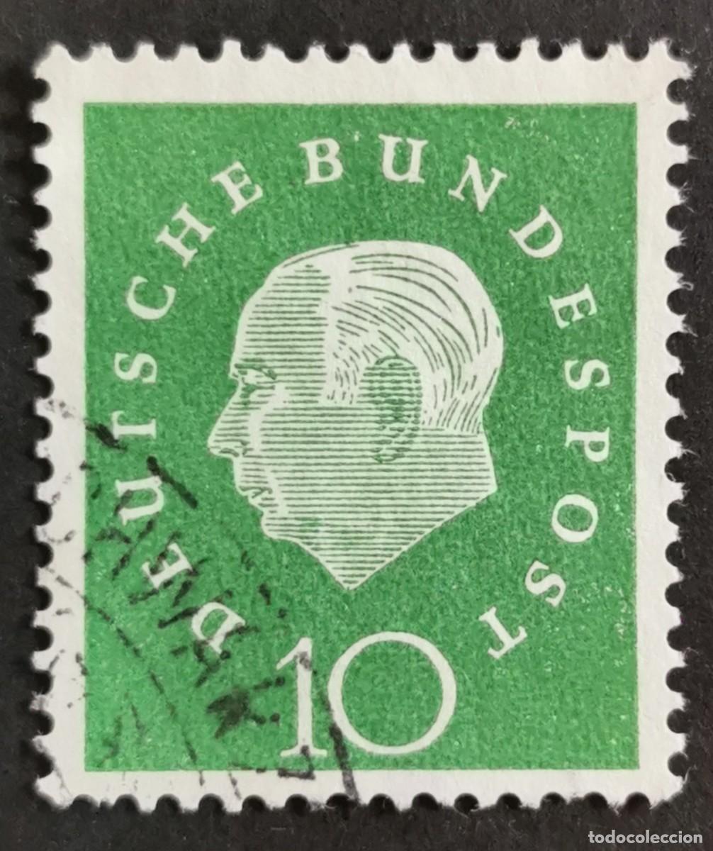 Sellos: Sello Alemania R. Federal 1959, Prof. Dr. Theodor Heuss (1884-1963), 10 Pf. Michel: DE 303