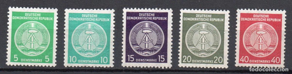 Stamps: ALEMANIA ORIENTAL DDR A&Ntilde;O 1956 YV TS 29/33*** (SERVICIO) ESCUDO DE ARMAS MARTILLO Y COMP&Aacute;S BANDERAS