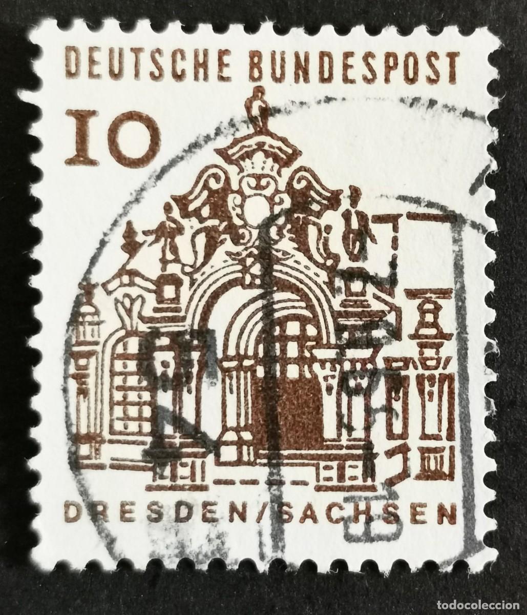 Sellos: Sello Alemania R. Federal 1965, Edificios alemanes: Pabell&oacute;n mural Zwinger, 10 Pf. Michel: DE 454