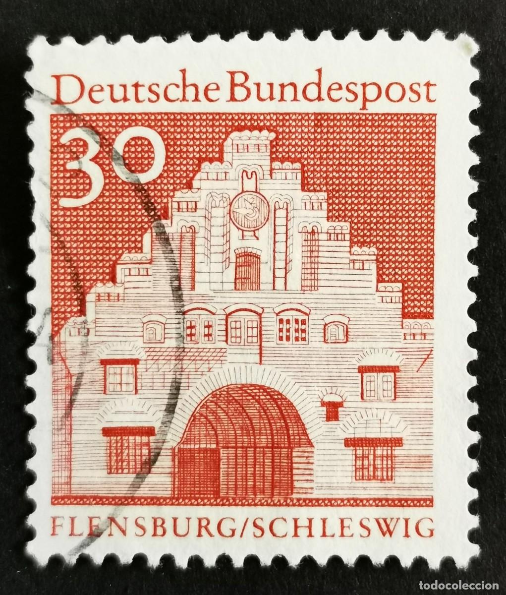 Sellos: Sello Alemania R. Federal 1967, Edificios alemanes: Puerta Norder, Flensburgo, 30 Pf. Michel: DE 493
