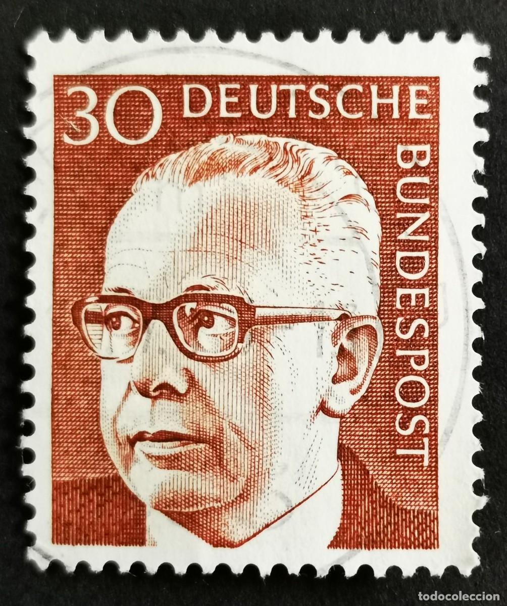 Sellos: Sello Alemania R.Federal 1971, Dr. HC Gustav Heinemann 3er Presidente Federa, 30 Pf Michel: DE 638