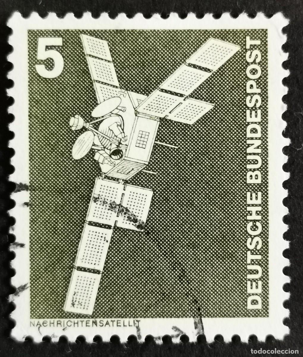 Sellos: Sello Alemania R. Federal 1975, Elementos industria: comunicaci&oacute;n sat&eacute;lite, 5 Pf. Michel: DE 846