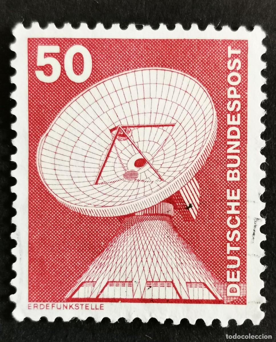 Sellos: Sello Alemania R. Federal 1975, Elementos industria: Antena parab&oacute;lica , 50 Pf. Michel: DE 851