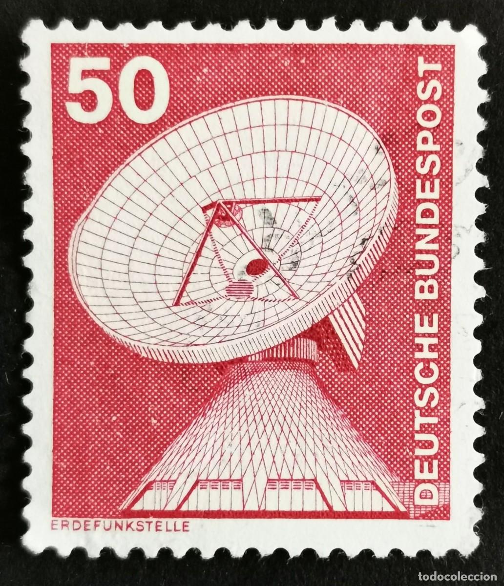 Sellos: Sello Alemania R. Federal 1975, Elementos industria: Antena parab&oacute;lica , 50 Pf. Michel: DE 851