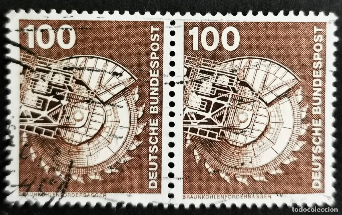 Sellos: Sello Alemania R. Federal 1975, Elementos industria: Excavador transportado , 100 Pf. Michel: DE 854