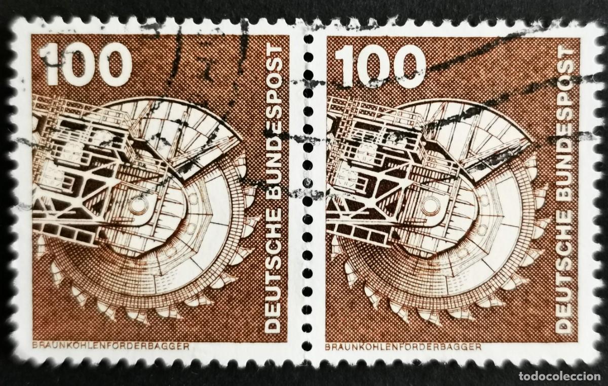 Sellos: Sello Alemania R. Federal 1975, Elementos industria: Excavador transportado , 100 Pf. Michel: DE 854