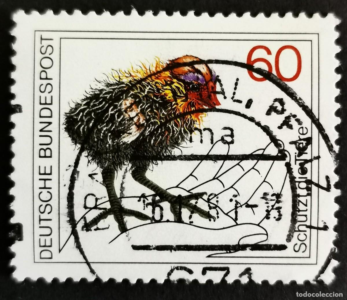 Sellos: Sello Alemania R. Federal 1981, Mano sosteniendo una focha com&uacute;n, 60 Pf. Michel: DE 1102