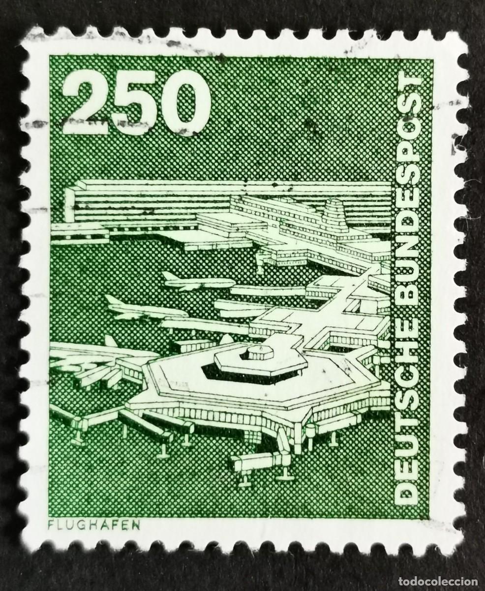 Sellos: Sello Alemania R. Federal 1982, Industria y tecnolog&iacute;a Aeropuerto de Frankf, 250 Pf. Michel: DE 1137