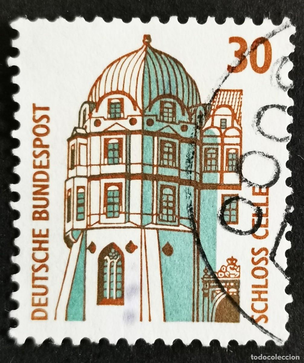 Sellos: Sello Alemania R. Federal 1987, Torre esquinera del castillo de Celle, 30 Pf. Michel: DE 1339Au