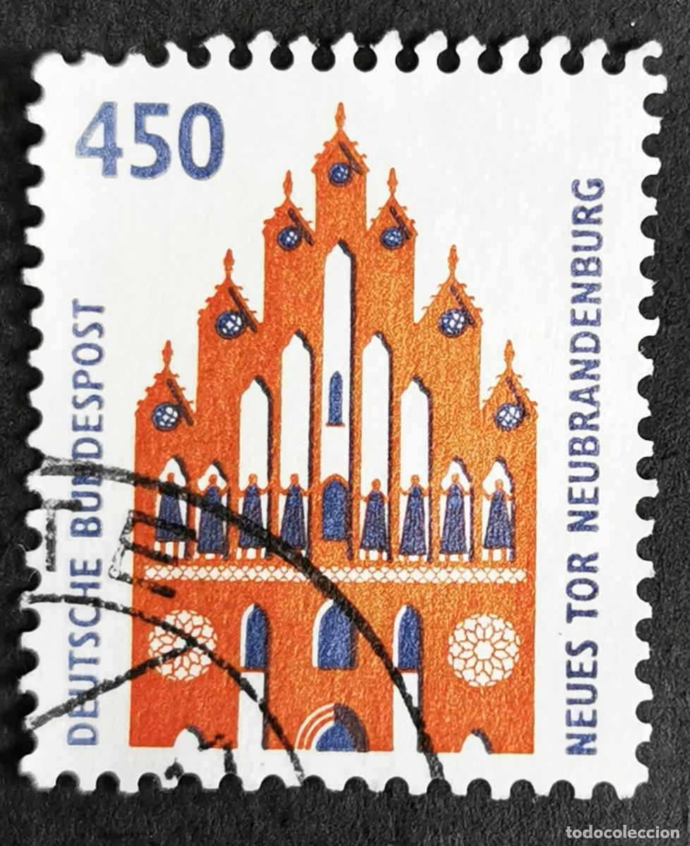 Sellos: Sello Alemania R. Federal 1992, Puerta Nueva, Neubrandenburg, 450 Pf. Michel: DE 1623