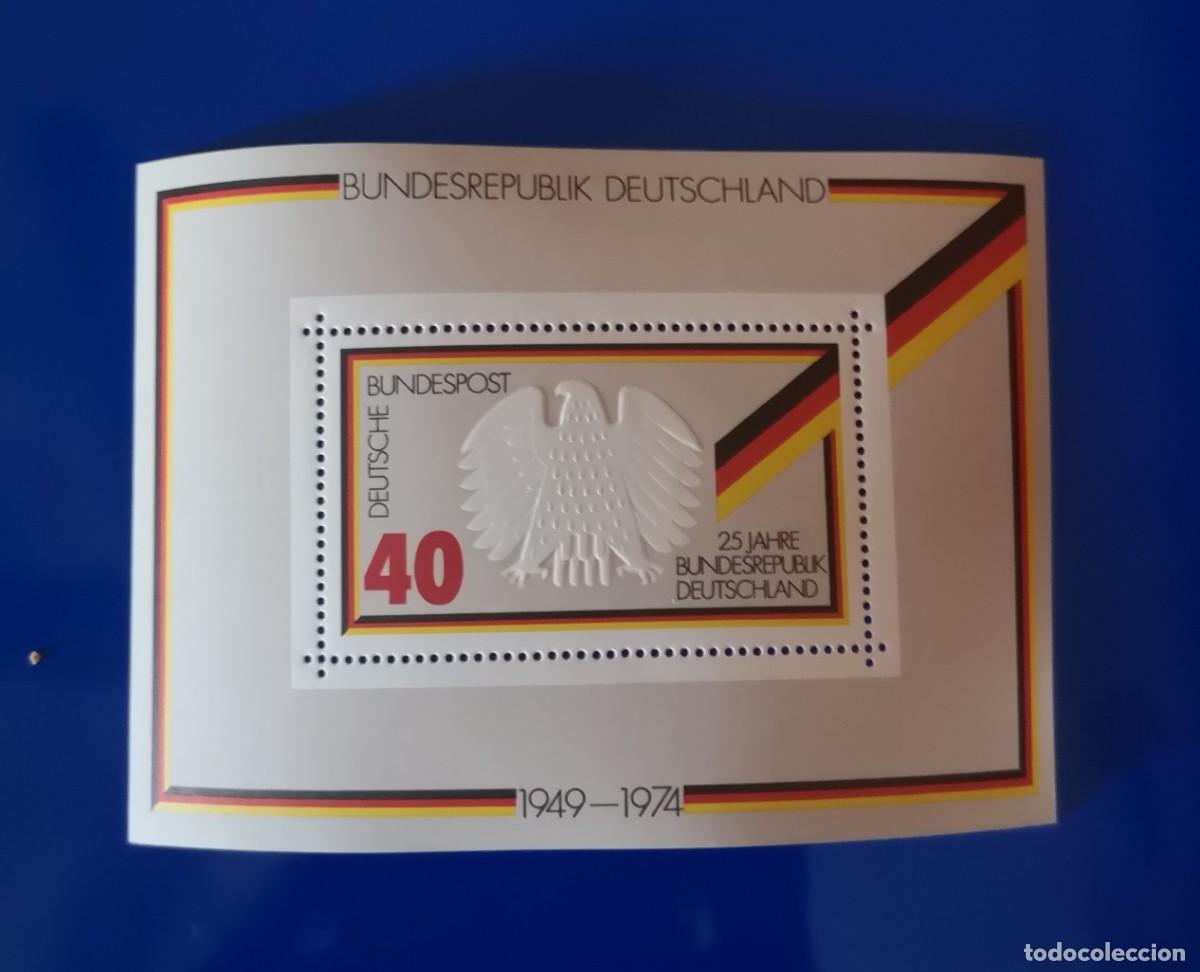 Sellos: hoja bloque NUEVA - Alemania 1974 - 25&ordm; ANIVERSARIO DE LA REP&Uacute;BLICA FEDERAL ALEMANA - ESCUDOS