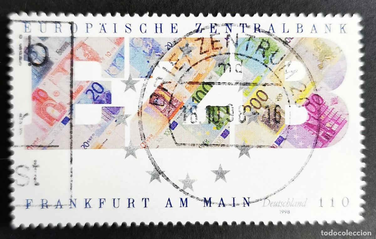 Sellos: Sello Alemania R. Federal 1998, Billetes euro forman &rdquo;EZB&rdquo; - Banco Central , 110 Pf. Michel: DE 2000