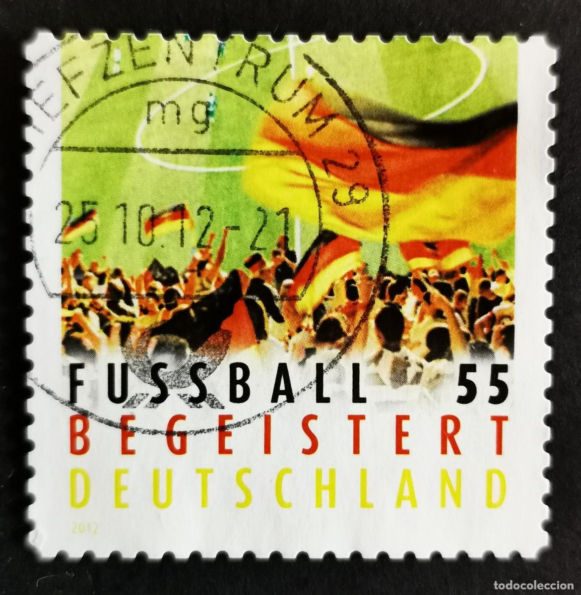 Sellos: Sello Alemania R.Federal 2012, Multitud ondeando la bandera, 55 ct Michel: DE 2930