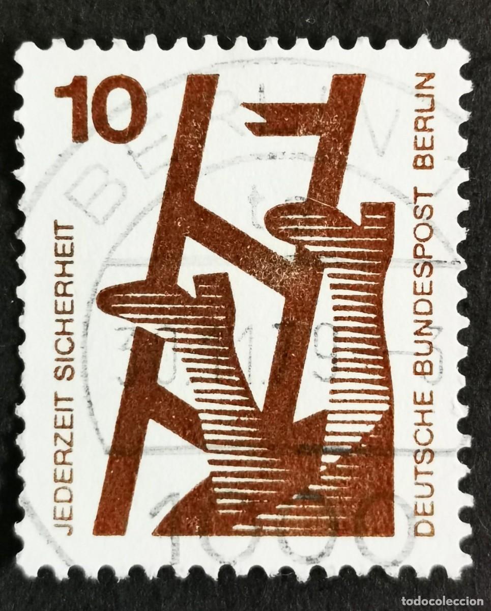 Sellos: Sello Alemania Berl&iacute;n 1972, Prevenir accidentes: Escalera defectuosa, 10 Pf. Michel: DE-BE 403A