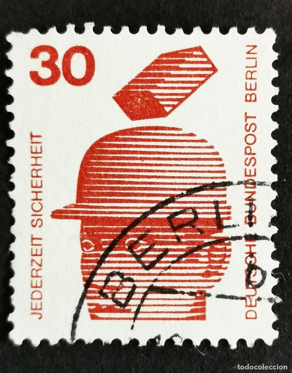Sellos: Sello Alemania Berl&iacute;n 1972, Prevenir accidentes: Casco de seguridad, 30 Pf. Michel: DE-BE 406A