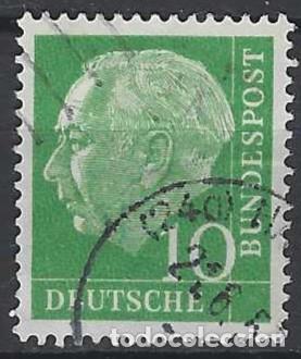 Sellos: ALEMANIA 1954 - PRESIDENTE DR. THEODORE HEUSS, VERDE - USADO