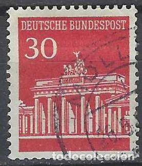 Sellos: ALEMANIA 1966 - LA PUERTA DE BRANDEMBURGO, ROJO - USADO