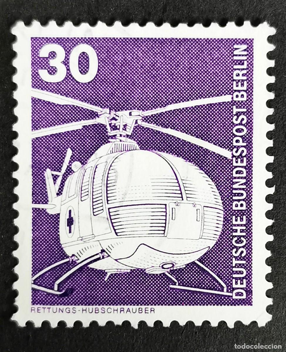 Sellos: Sello Alemania Berl&iacute;n 1975, Industria: Helic&oacute;ptero de rescate MBB BO 105, 30 Pf. Michel: DE-BE 497