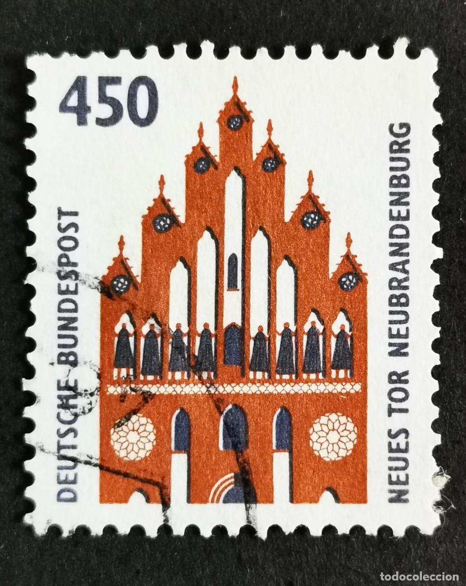 Sellos: Sello Alemania R. Federal 1992, Puerta Nueva, Neubrandenburg, 450 Pf. Michel: DE 1623