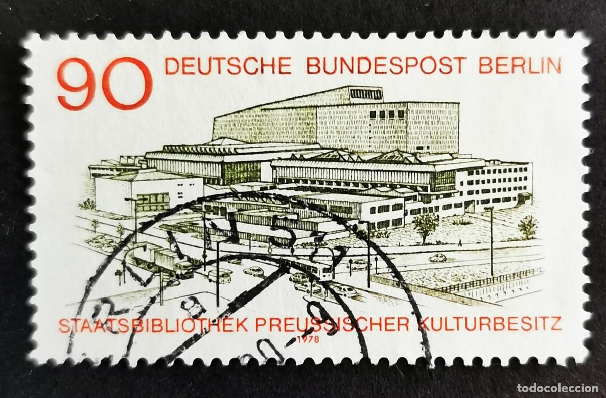 Sellos: Sello Alemania Berl&iacute;n 1978,Inaugura. Biblioteca Estatal Patrimonio Prusian, 90 Pf. Michel: DE-BE 577