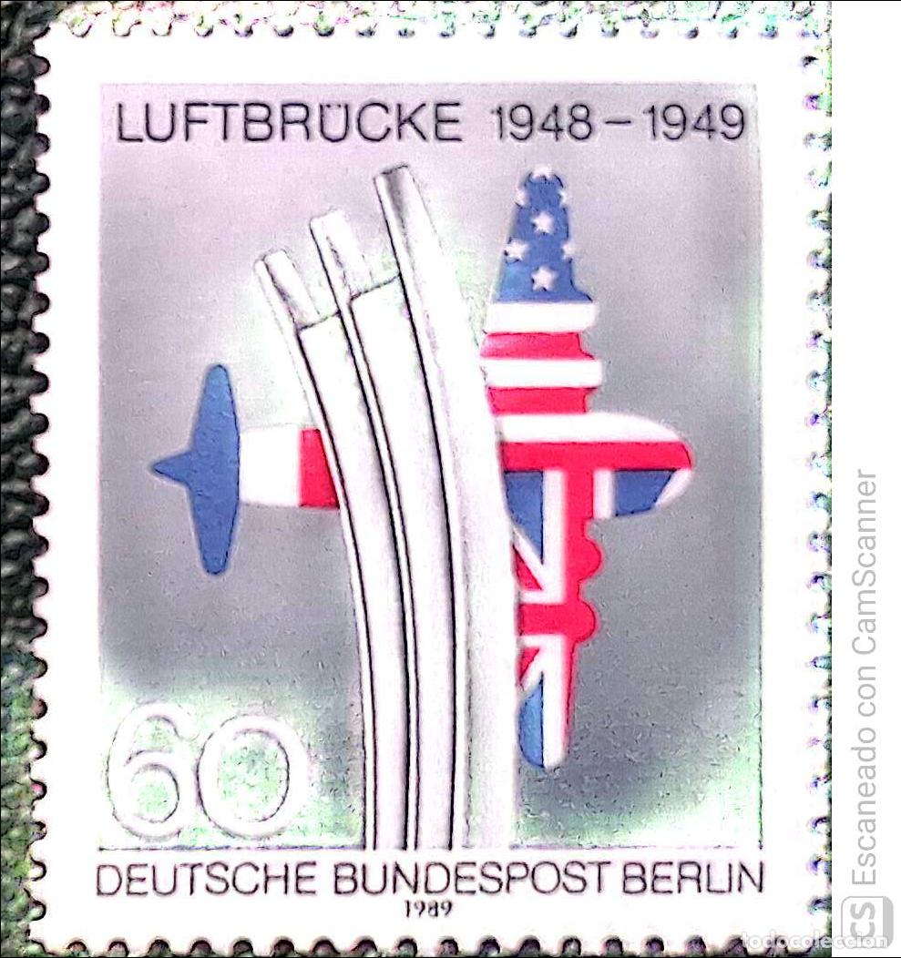 Sellos: Berl&iacute;n. 803 Aniversario del puente a&eacute;reo de Berl&iacute;n: Avi&oacute;n con los colores de los aliados occidentale