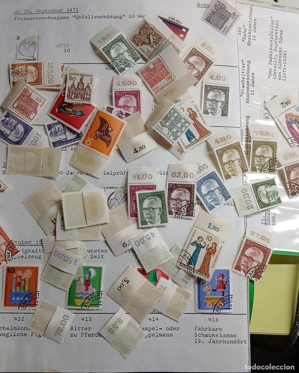 Sellos: Berl&iacute;n 60 / principios 70 &ndash; Lote grande en bordes de hoja &ndash; Mal estado, para estudio