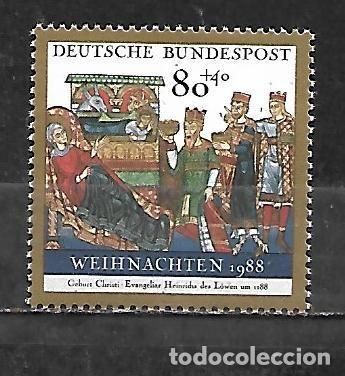 Sellos: 1988: Navidad - Nacimiento. Evangeliario de 1188 (MNH**)