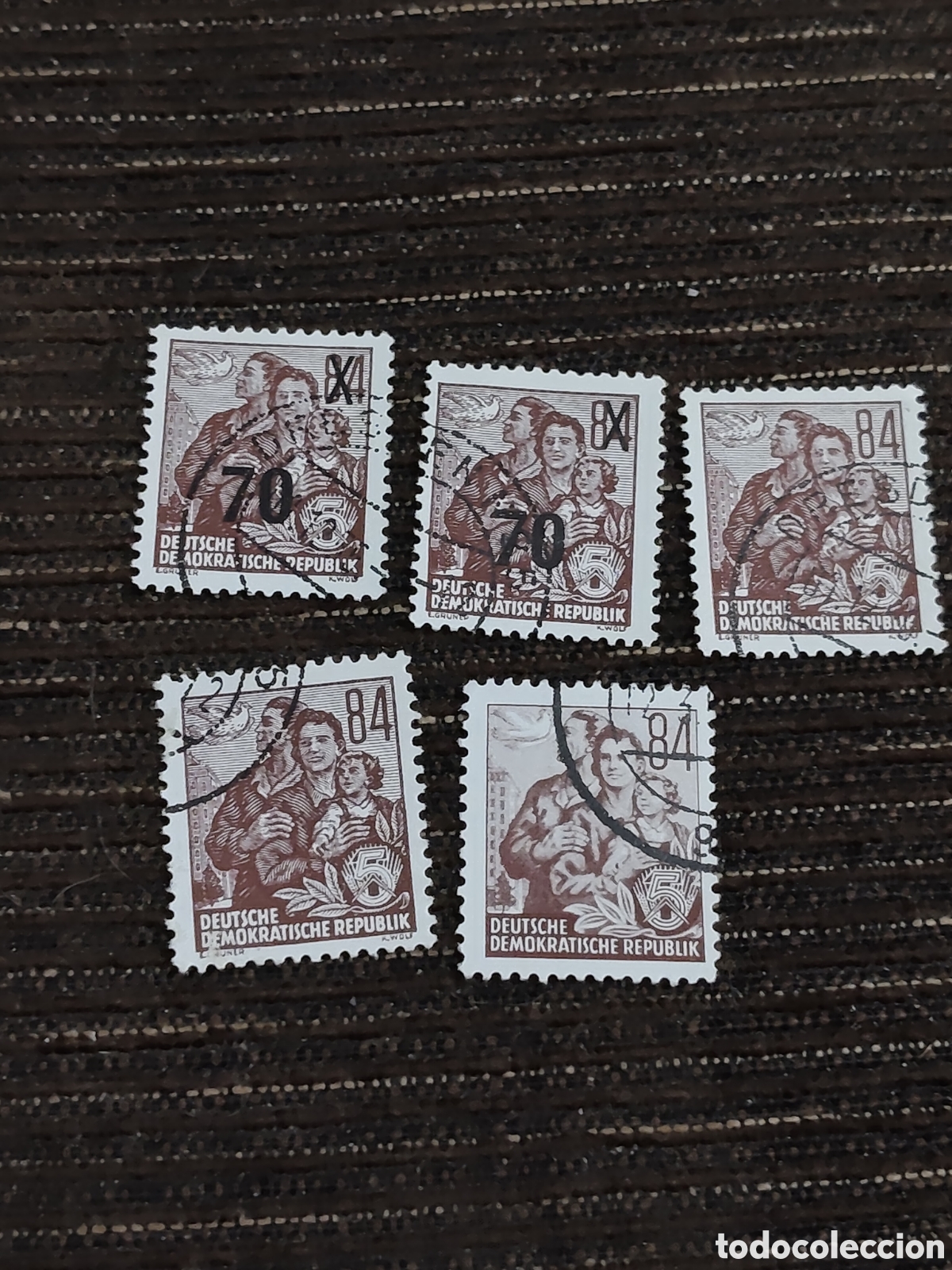 Briefmarken: 5 sellos de la DDR Plan Quinquenal familia obrera junto a una paloma de la paz 1953