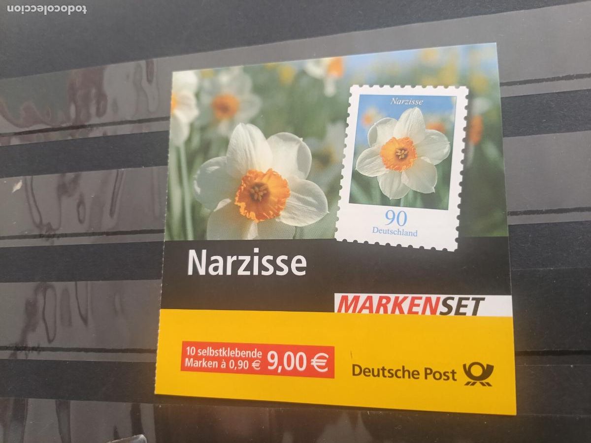 Sellos: Alemania. Facial 9 E. 10 sellos nuevos de 0,90 E en carnet