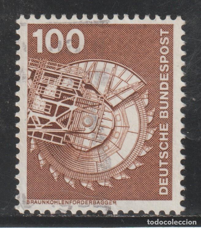 Sellos: ALEMANIA // YVERT 703 // 1975-76 ... USADO