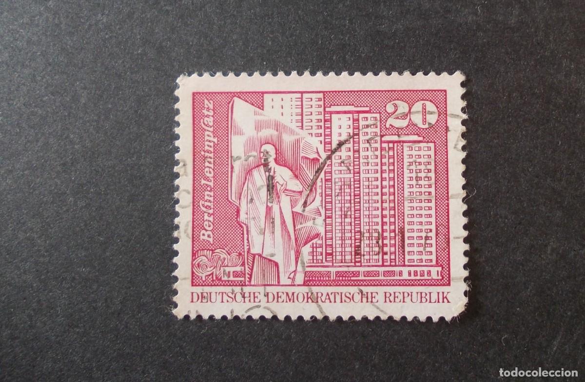 Timbres: Sello Leninplatz 20 DDR Deutsche Demokratische Republik Berl&iacute;n monumento hist&oacute;rico pol&iacute;tico 1973