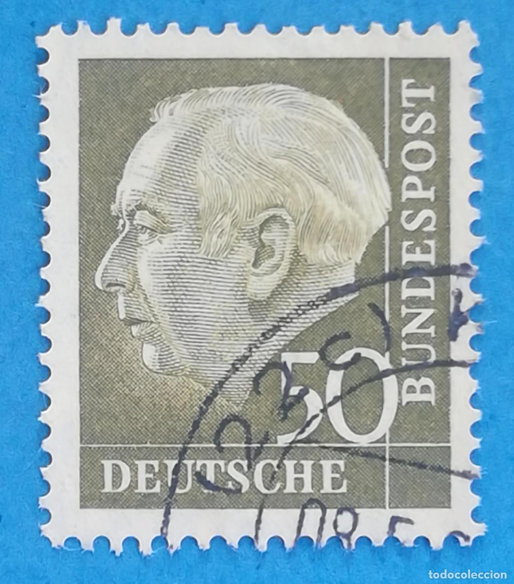 Sellos: Alemania. Theodor Heuss. 50 Pfennig. Color Oliva. Michel: 265. Yvert 127.