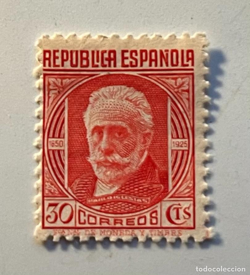 Sellos: 1936 PERSONAJES MNH** centrados,goma,color