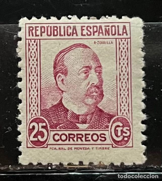 Sellos: 1946 personajes.centrado,goma,**