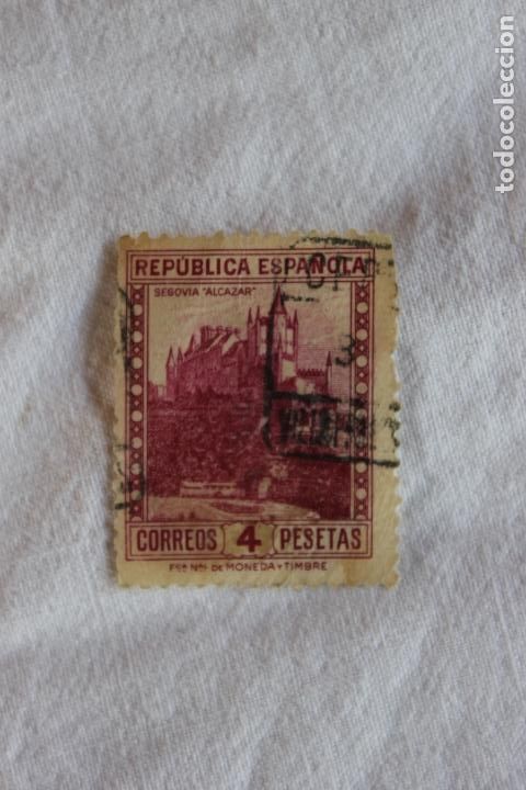Briefmarken: SELLO REPUBLICA 4 PESETAS ALCAZAR SEGOVIA