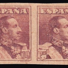 Sellos: ESPAÑA, 1922 EDIFIL Nº 323 (*), 10 P. CASTAÑO, PAREJA, [ENSAYO DE COLOR, PAPEL CARTÓN.]