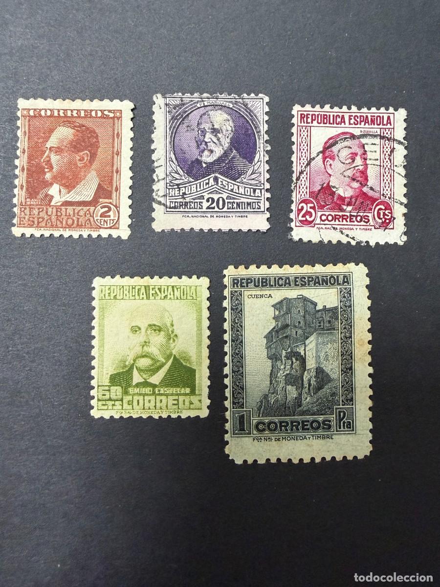 Sellos: ESPA&Ntilde;A, 1932. EDIFIL 662+666+667+672+673. PERSONAJES Y MONUMENTOS. NUEVOS Y USADOS.